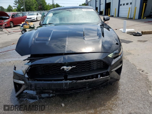 2020 Ford Mustang EcoBoost z VIN 1FA6P8TH5L5184273, wystawiony jako Copart lot #57906725 z przebiegiem 47 161 mil mil oraz Szkoda całkowita • Salvage title. Historia ofert i sprzedaży dostępna na DreamBid. Obrazek 5.