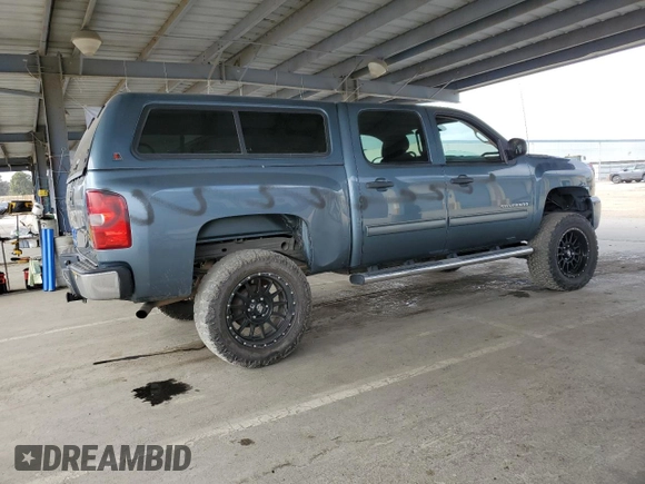 2011 Chevrolet Silverado 1500 LT with VIN 3GCPKSE3XBG378106, listed as a Copart auction lot 54523865 with 135,895 mi miles and Salvage Title. Bid and sale history available at DreamBid. Image 3.