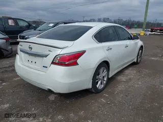 2014 Nissan Altima 2.5 SV with VIN 1N4AL3AP3EC128267, listed as a IAAI auction lot 41559433 with 169,844 mi miles. Bid and sale history available at carsss.com. Image 4.