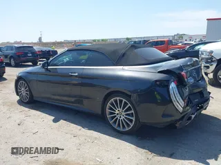 2019 Mercedes-Benz C 300 with VIN WDDWK8DB9KF773831, listed as a IAAI auction lot 41923479 with 37,124 mi miles and . Bid and sale history available at DreamBid. Image 3.