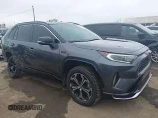 2021 Toyota RAV4 XSE with VIN JTMFB3FV7MD009432, listed as a IAAI auction lot 42439466 with 91,544 mi miles and . Bid and sale history available at DreamBid. Image 1.