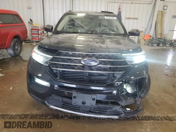 2020 Ford Explorer XLT with VIN 1FMSK8DH0LGC88692, listed as a Copart auction lot 41575285 with 133,353 mi miles and Salvage Title. Bid and sale history available at carsss.com. Image 5.
