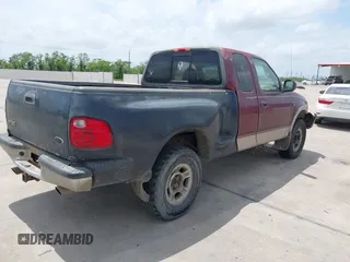 1998 Ford F-150 XL с VIN 1FTRX08L3WKC16925, выставлен на аукционе IAAI как лот 42079364 с пробегом 390 291 миль миль и . История ставок и продаж доступна на DreamBid. Изображение 4.