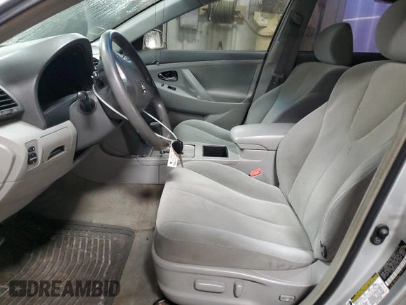 2007 Toyota Camry CE with VIN 4T1BE46K57U107232, listed as a Copart auction lot 52075235 with 196,952 mi miles and Salvage Title. Bid and sale history available at DreamBid. Image 7.