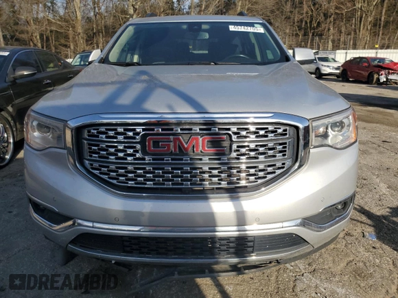 2019 GMC Acadia Denali with VIN 1GKKNPLS5KZ237568, listed as a Copart auction lot 45742705 with 129,737 mi miles and Salvage Title. Bid and sale history available at carsss.com. Image 5.