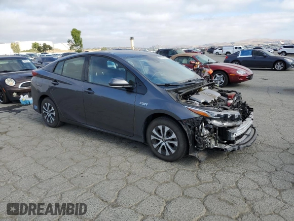 2020 Toyota Prius LE z VIN JTDKARFP4L3160836, wystawiony jako Copart lot #59370235 z przebiegiem 72 601 mil mil oraz Szkoda całkowita • Salvage title. Historia ofert i sprzedaży dostępna na DreamBid. Obrazek 4.