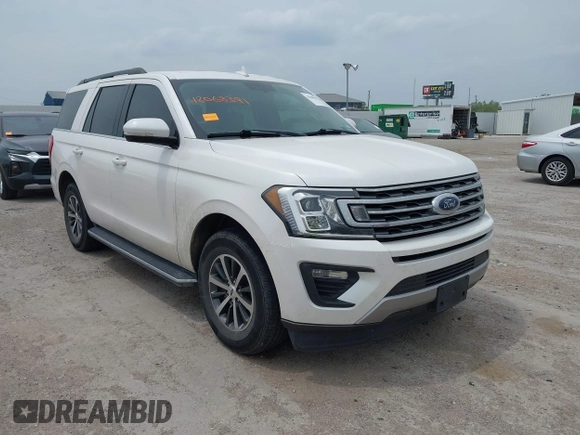 2018 Ford Expedition XLT with VIN 1FMJU1HT8JEA60704, listed as a IAAI auction lot 42068391 with 120,940 mi miles and . Bid and sale history available at DreamBid. Image 1.