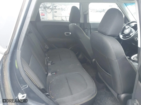2016 Kia Soul + with VIN KNDJP3A53G7279425, listed as a IAAI auction lot 41956449 with 109,332 mi miles. Bid and sale history available at carsss.com. Image 8.
