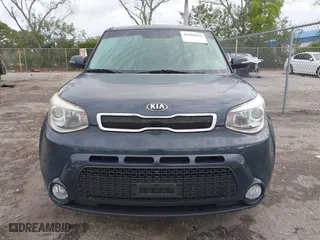 2015 Kia Soul ! with VIN KNDJX3A53F7187391, listed as a IAAI auction lot 41688836 with 138,637 mi miles. Bid and sale history available at carsss.com. Image 11.