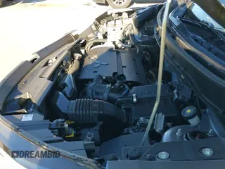 2021 Mitsubishi Outlander ES z VIN JA4ARUAU1MU005297, wystawiony jako IAAI lot #43400284 z przebiegiem 47 525 mil mil oraz . Historia ofert i sprzedaży dostępna na DreamBid. Obrazek 19.