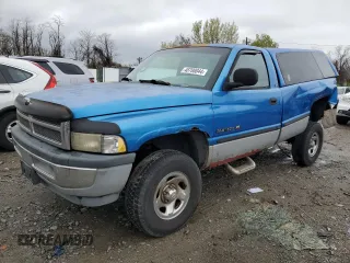 1998 Dodge 1500 z VIN 1B7HF16Y2WS627039, wystawiony jako Copart lot #73058054 z przebiegiem 155 175 mil mil oraz Nie do naprawy • Non repairable. Historia ofert i sprzedaży dostępna na DreamBid. Obrazek 1.
