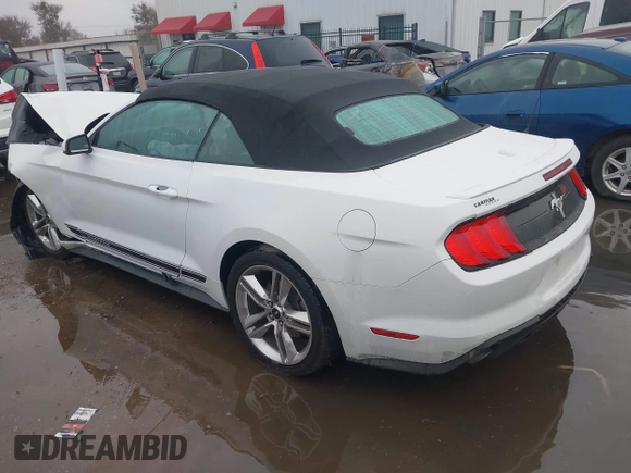 2021 Ford Mustang EcoBoost with VIN 1FATP8UH0M5137364, listed as a IAAI auction lot 41013380 with 31,526 mi miles. Bid and sale history available at carsss.com. Image 3.
