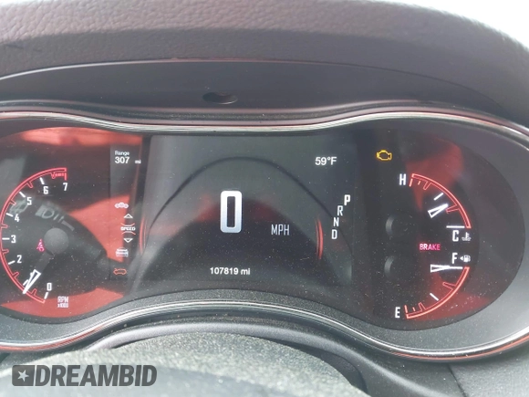 2018 Dodge Durango GT z VIN 1C4RDJDG2JC146117, wystawiony jako IAAI lot #42264553 z przebiegiem 107 819 mil mil oraz . Historia ofert i sprzedaży dostępna na DreamBid. Obrazek 7.