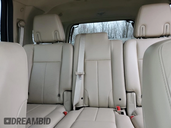 2016 Ford Expedition Limited z VIN 1FMJU2AT2GEF02305, wystawiony jako Copart lot #51755245 z przebiegiem 159 142 mil mil oraz Czysty tytuł • Clean title. Historia ofert i sprzedaży dostępna na DreamBid. Obrazek 10.