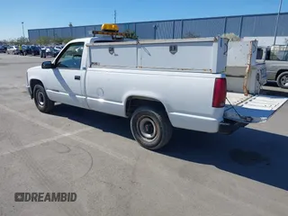 1995 GMC Sierra 1500 with VIN 1GTFC24H2SZ559903, listed as a IAAI auction lot 41862533 with 62,006 mi miles and . Bid and sale history available at DreamBid. Image 3.