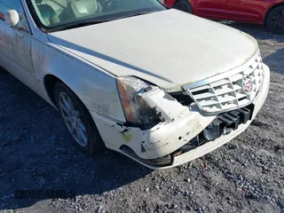 2007 Cadillac DTS Performance with VIN 1G6KD57947U221850, listed as a IAAI auction lot 41274564 with Not Provided miles and . Bid and sale history available at carsss.com. Image 11.
