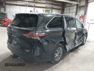 2021 Toyota Sienna LE с VIN 5TDKRKEC5MS049307, выставлен на аукционе IAAI как лот 40654172 с пробегом 172 693 миль миль и . История ставок и продаж доступна на DreamBid. Изображение 4.
