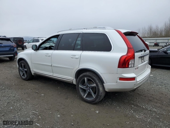 2014 Volvo XC90 R-Design with VIN YV4952CT4E1684527, listed as a Copart auction lot 48392595 with 159,362 mi miles and Salvage Title. Bid and sale history available at carsss.com. Image 2.