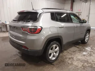 2020 Jeep Compass Latitude with VIN 3C4NJDBB1LT155169, listed as a IAAI auction lot 41486112 with 42,857 mi miles and . Bid and sale history available at DreamBid. Image 4.