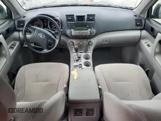 2008 Toyota Highlander z VIN JTEDS41A182046541, wystawiony jako Copart lot #57161875 z przebiegiem 193 431 mil mil oraz Nie do naprawy • Non repairable. Historia ofert i sprzedaży dostępna na DreamBid. Obrazek 8.