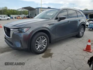 2024 Mazda CX-90 Preferred Plus z VIN JM3KKCHD9R1116999, wystawiony jako Copart lot #53806505 z przebiegiem 29 669 mil mil oraz Szkody całkowita. Historia ofert i sprzedaży dostępna na DreamBid. Obrazek 1.