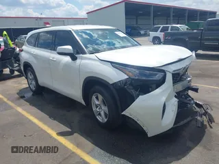 2021 Toyota Highlander L with VIN 5TDZZRAH7MS516123, listed as a IAAI auction lot 42010742 with 63,299 mi miles and . Bid and sale history available at DreamBid. Image 1.
