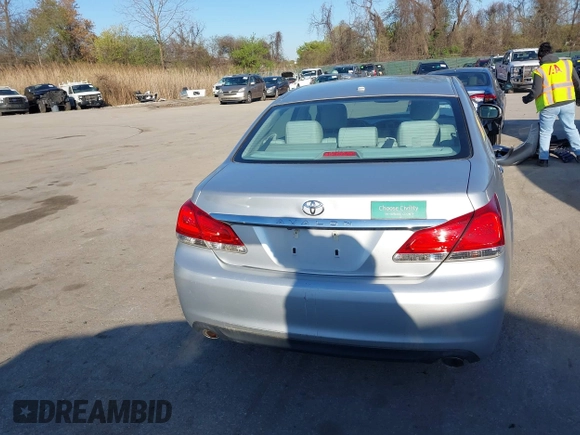 2011 Toyota Avalon with VIN 4T1BK3DB5BU387118, listed as a IAAI auction lot 41990331 with 79,792 mi miles and . Bid and sale history available at carsss.com. Image 17.