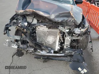 2025 Mazda CX-70 Preferred z VIN JM3KJBHD3S1117097, wystawiony jako Copart lot #81769204 z przebiegiem Nie podano mil oraz Szkody całkowita. Historia ofert i sprzedaży dostępna na DreamBid. Obrazek 12.