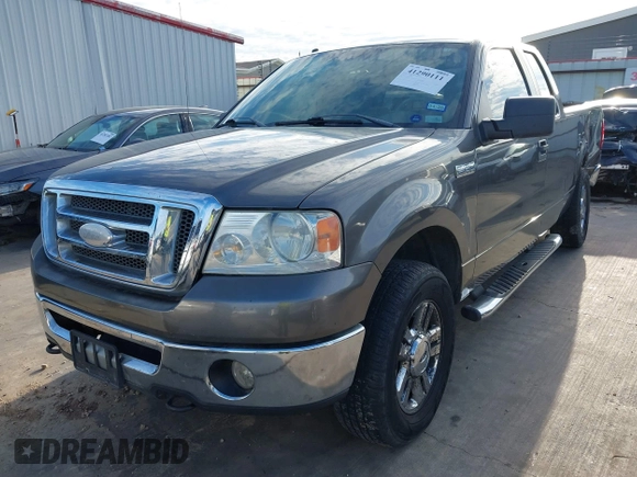 2008 Ford F-150 XLT z VIN 1FTPX14V38FA57291, wystawiony jako IAAI lot #41290111 z przebiegiem 189 010 mil mil oraz . Historia ofert i sprzedaży dostępna na DreamBid. Obrazek 21.