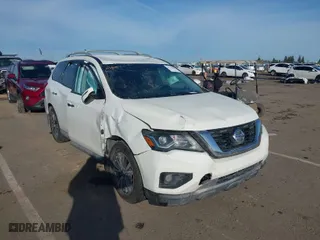 2017 Nissan Pathfinder SL with VIN 5N1DR2MN1HC627322, listed as a IAAI auction lot 41725381 with 107,934 mi miles. Bid and sale history available at carsss.com. Image 6.