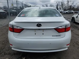 2013 Lexus ES 300h Hybrid with VIN JTHBW1GG9D2021163, listed as a Copart auction lot 40438974 with 69,160 mi miles and Salvage Title. Bid and sale history available at carsss.com. Image 6.