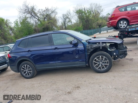 2021 Volkswagen Tiguan S с VIN 3VV1B7AX3MM150773, выставлен на аукционе IAAI как лот 42071532 с пробегом 45 284 миль миль и . История ставок и продаж доступна на DreamBid. Изображение 14.