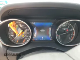 2017 Maserati Levante S z VIN ZN661YUS7HX228466, wystawiony jako Copart lot #56974265 z przebiegiem 45 770 mil mil oraz Szkody całkowita. Historia ofert i sprzedaży dostępna na DreamBid. Obrazek 9.