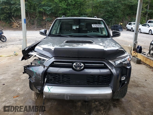 2023 Toyota 4Runner TRD Off Road Premium z VIN JTERU5JR8P6100209, wystawiony jako Copart lot #61629095 z przebiegiem 17 031 mil mil oraz Szkoda całkowita • Salvage title. Historia ofert i sprzedaży dostępna na DreamBid. Obrazek 5.