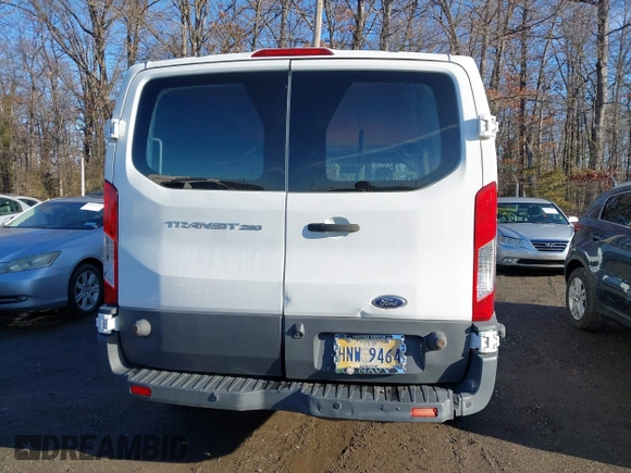 2016 Ford Transit с VIN 1FTYR2ZM8GKB56117, выставлен на аукционе IAAI как лот 41505969 с пробегом 362 103 миль миль и . История ставок и продаж доступна на DreamBid. Изображение 16.