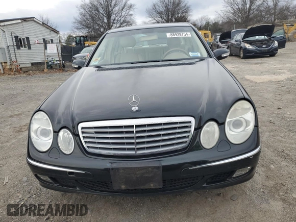 2005 Mercedes-Benz E 500 z VIN WDBUF83J05X166065, wystawiony jako Copart lot #85929754 z przebiegiem 117 199 mil mil oraz Szkoda całkowita • Salvage title. Historia ofert i sprzedaży dostępna na DreamBid. Obrazek 5.
