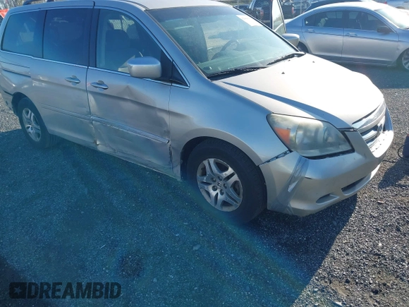 2005 Honda Odyssey EX with VIN 5FNRL38445B411188, listed as a IAAI auction lot 42060307 with 240,688 mi miles. Bid and sale history available at carsss.com. Image 6.