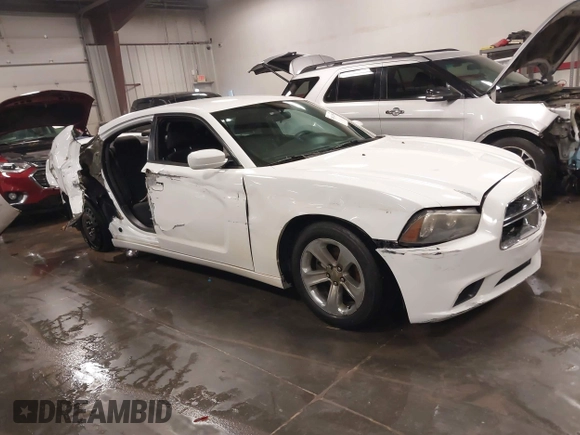 2013 Dodge Charger SE with VIN 2C3CDXBG2DH726467, listed as a IAAI auction lot 38024398 with 232,387 mi miles and . Bid and sale history available at carsss.com. Image 1.