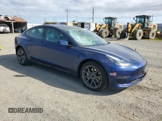 2023 Tesla Model 3 z VIN 5YJ3E1EA3PF685323, wystawiony jako Copart lot #53153905 z przebiegiem 23 242 mil mil oraz Szkoda całkowita • Salvage title. Historia ofert i sprzedaży dostępna na DreamBid. Obrazek 4.