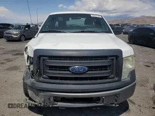 2013 Ford F-150 XL с VIN 1FTMF1CM0DKE77851, выставлен на аукционе Copart как лот 55247705 с пробегом 190 765 миль миль и Списание • Salvage title. История ставок и продаж доступна на DreamBid. Изображение 5.