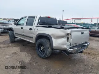 2006 Chevrolet Colorado LT w/2LT with VIN 1GCDT136768248996, listed as a IAAI auction lot 41984230 with 230,150 mi miles. Bid and sale history available at carsss.com. Image 3.