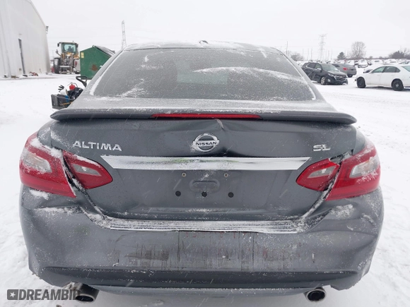 2018 Nissan Altima 2.5 SV with VIN 1N4AL3AP0JC136949, listed as a IAAI auction lot 41572923 with 69,000 mi miles. Bid and sale history available at carsss.com. Image 16.