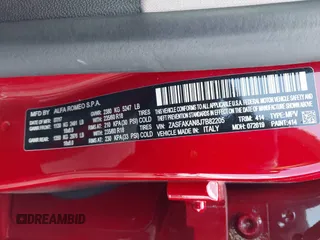 2018 Alfa Romeo Stelvio z VIN ZASFAKAN8J7B82205, wystawiony jako IAAI lot #42228471 z przebiegiem 67 968 mil mil oraz . Historia ofert i sprzedaży dostępna na DreamBid. Obrazek 9.