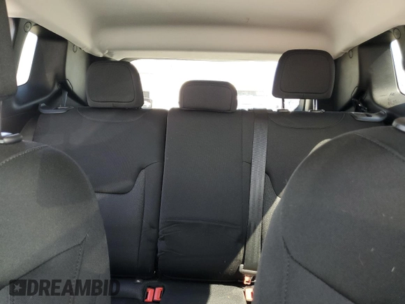 2023 Jeep Renegade Latitude with VIN ZACNJDB12PPP13886, listed as a Copart auction lot 62544405 with 4,669 mi miles and Clean title. Bid and sale history available at DreamBid. Image 10.