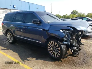 2018 Lincoln Navigator Reserve z VIN 5LMJJ2LT7JEL11957, wystawiony jako Copart lot #69877794 z przebiegiem 121 934 mil mil oraz Czysty tytuł • Clean title. Historia ofert i sprzedaży dostępna na DreamBid. Obrazek 4.