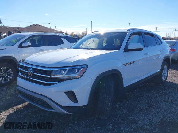 2021 Volkswagen Atlas S with VIN 1V2AC2CA2MC234168, listed as a IAAI auction lot 40842265 with 27,765 mi miles and . Bid and sale history available at DreamBid. Image 17.