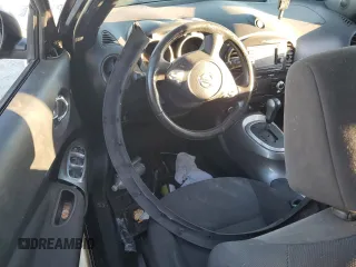 2014 Nissan Juke SV with VIN JN8AF5MV8ET364795, listed as a Copart auction lot 59125284 with Not Provided miles and Salvage Title. Bid and sale history available at DreamBid. Image 8.