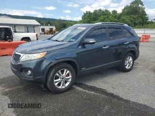 2011 Kia Sorento LX с VIN 5XYKTDA15BG141870, выставлен на аукционе Copart как лот 65428125 с пробегом 207 566 миль миль и Списание • Salvage title. История ставок и продаж доступна на DreamBid. Изображение 1.