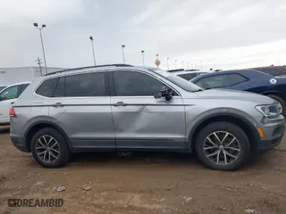 2019 Volkswagen Tiguan SE with VIN 3VV3B7AX6KM138493, listed as a IAAI auction lot 41367279 with 84,534 mi miles. Bid and sale history available at carsss.com. Image 13.