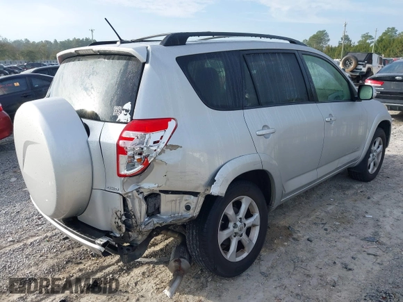2012 Toyota RAV4 Limited z VIN JTMDF4DV4C5056172, wystawiony jako IAAI lot #41675123 z przebiegiem 105 028 mil mil oraz . Historia ofert i sprzedaży dostępna na DreamBid. Obrazek 4.